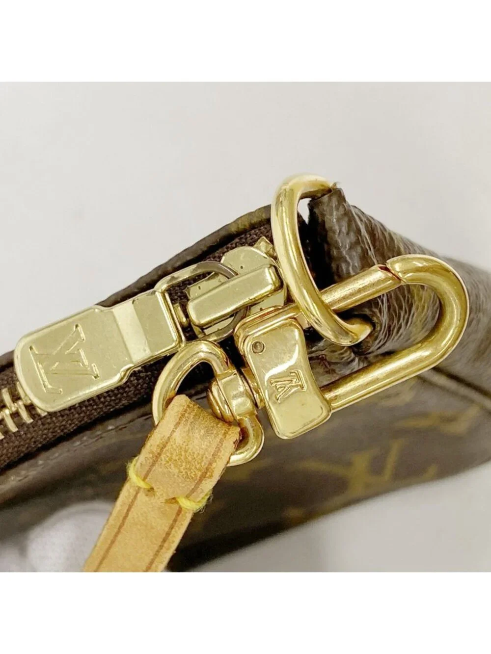 Louis Vuitton Pouch Monogram Pochette Ascending Soir Brown